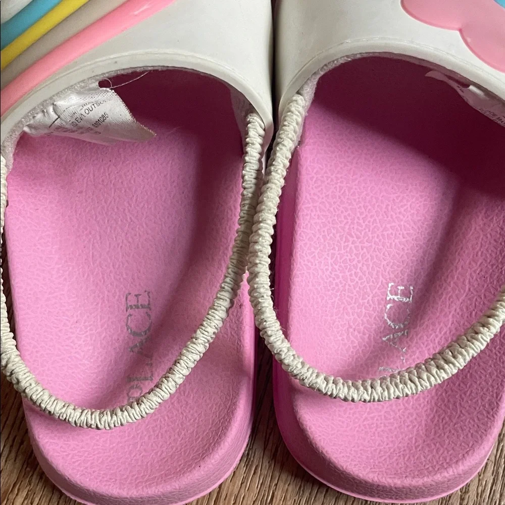The Childrens Place Girls Pink Rainbow Heart Slide Sandals Backstrap Size 10T